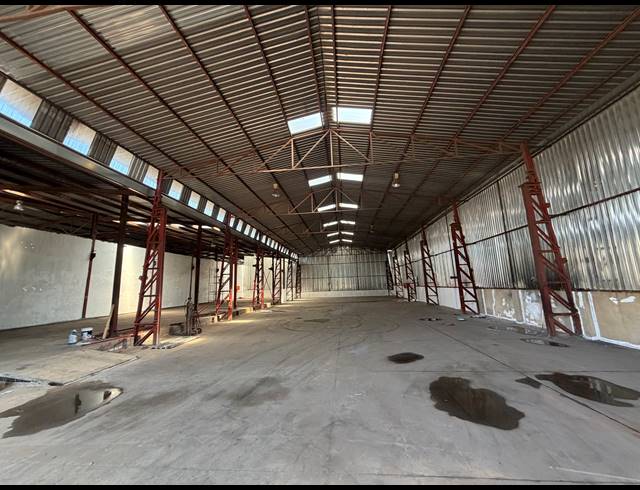 9,900M² INDUSTRIAL YARD FOR SALE IN VULCANIA